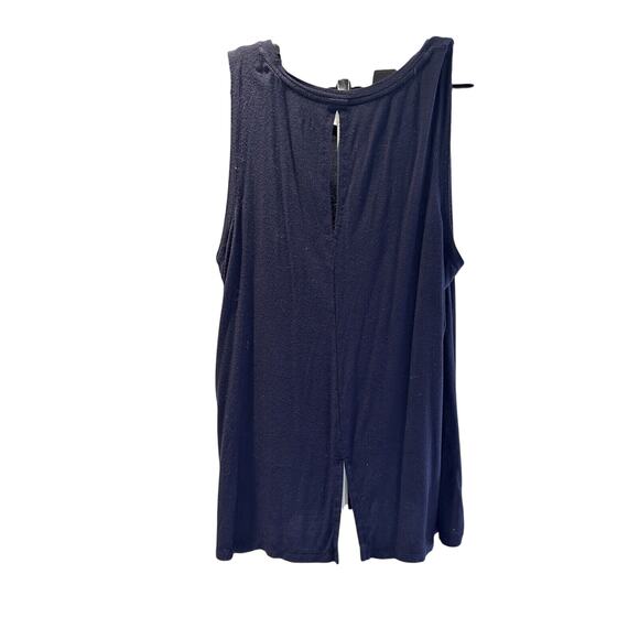 2 pack Halogen size L Tanks- Navy Blue and Hunter Green - Picture 3 of 5